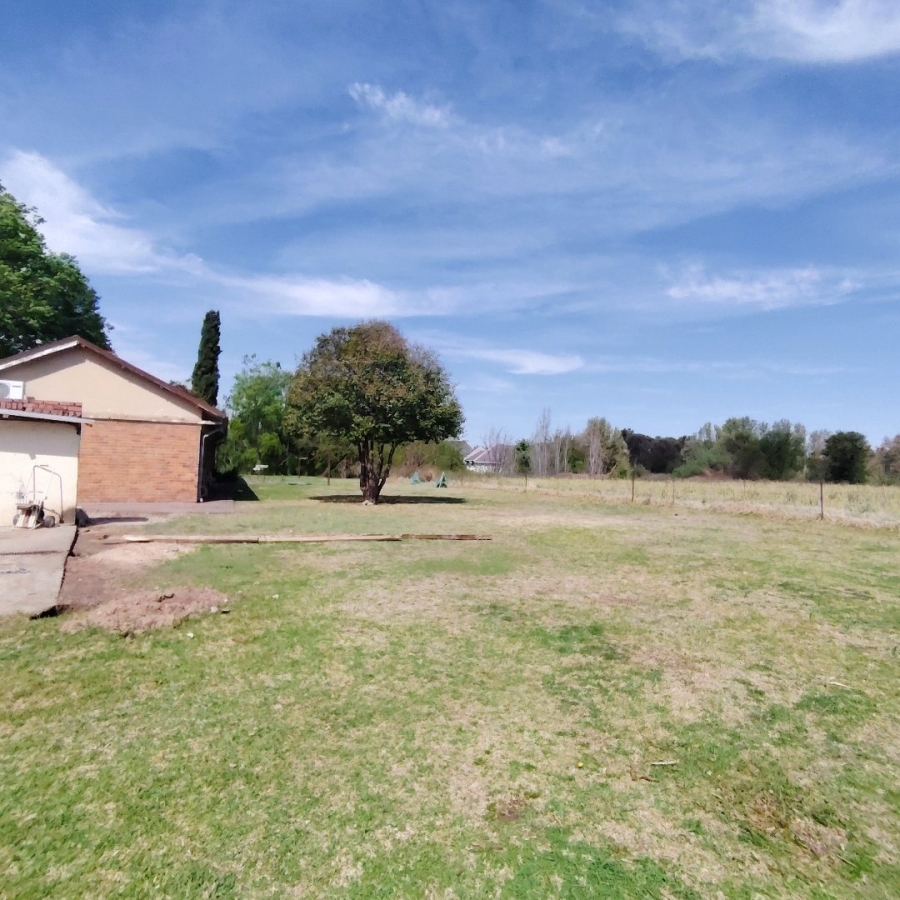 Commercial Property for Sale in Roodewal Free State
